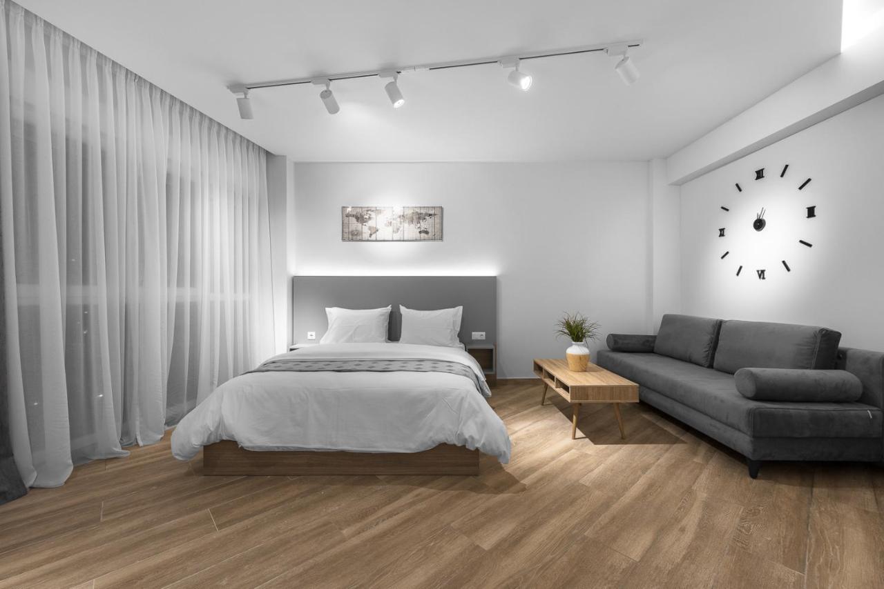 Hermes Suites, Ermou St, Nilie Hospitality Mgmt Солун Екстериор снимка