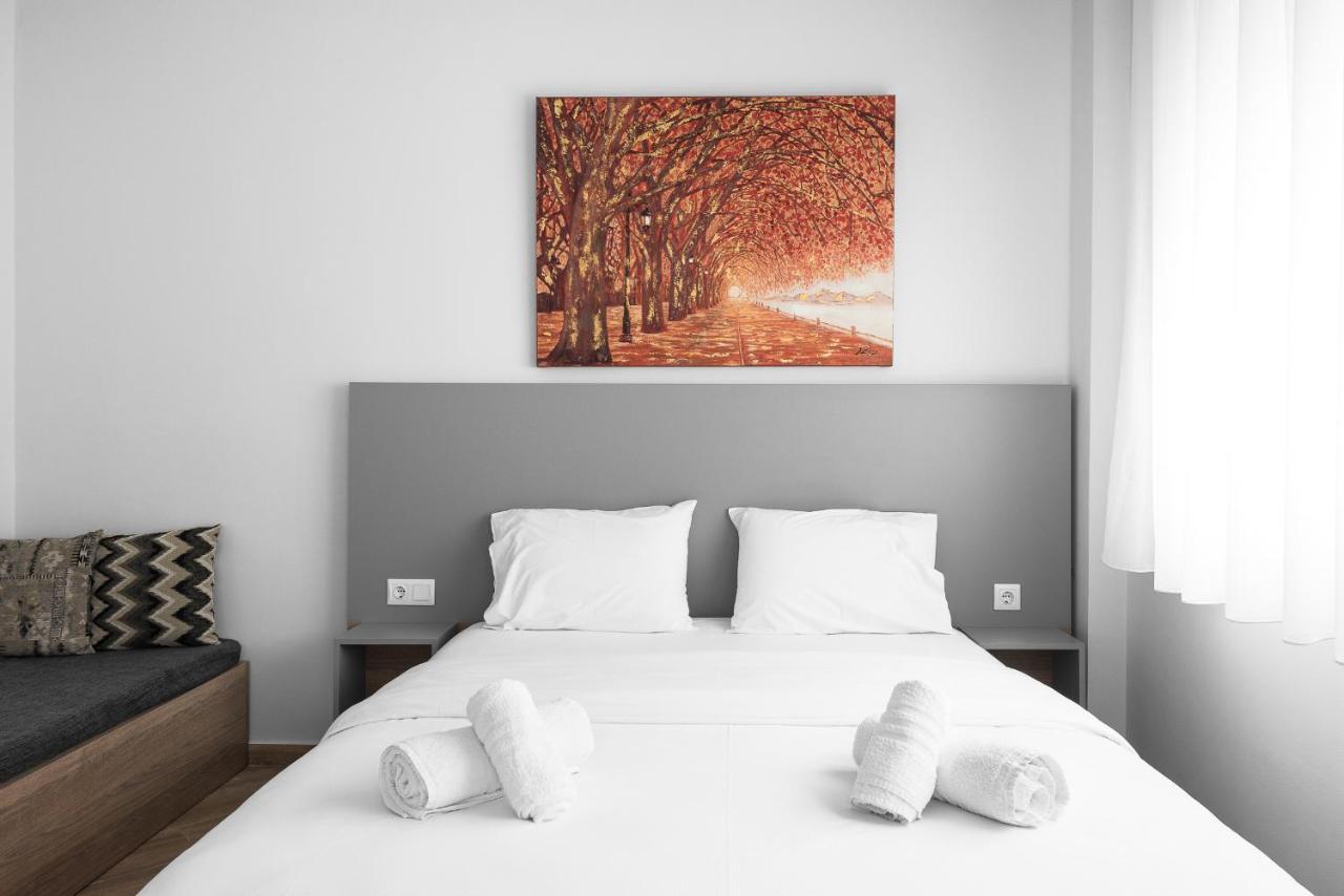 Hermes Suites, Ermou St, Nilie Hospitality Mgmt Солун Екстериор снимка